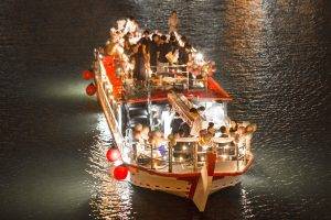 大阪屋形船・グランピングBBQ船メリーグリーン、2階建てのパーティースペース。。